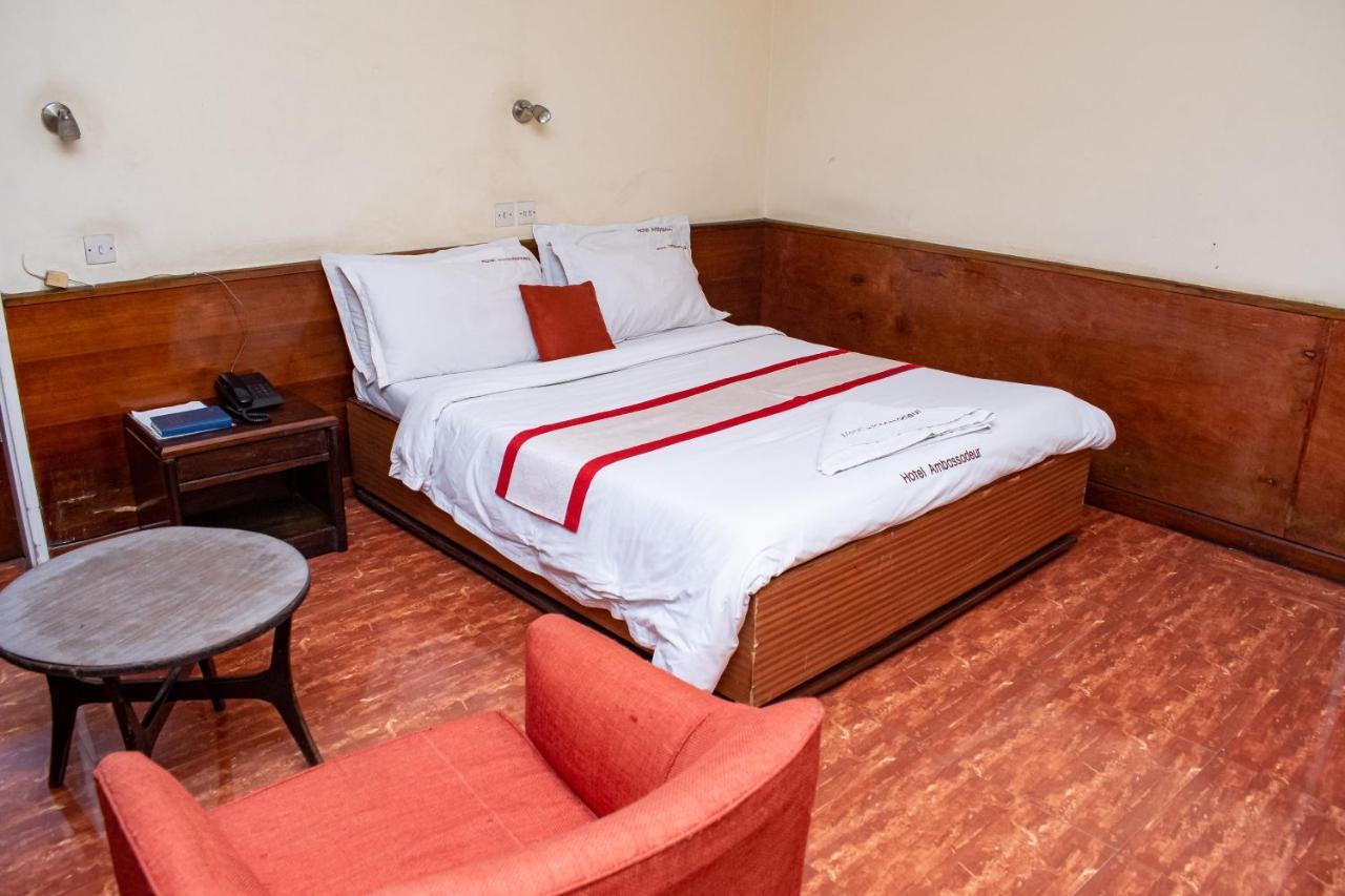 Ambassadeur Hotel Найроби Экстерьер фото