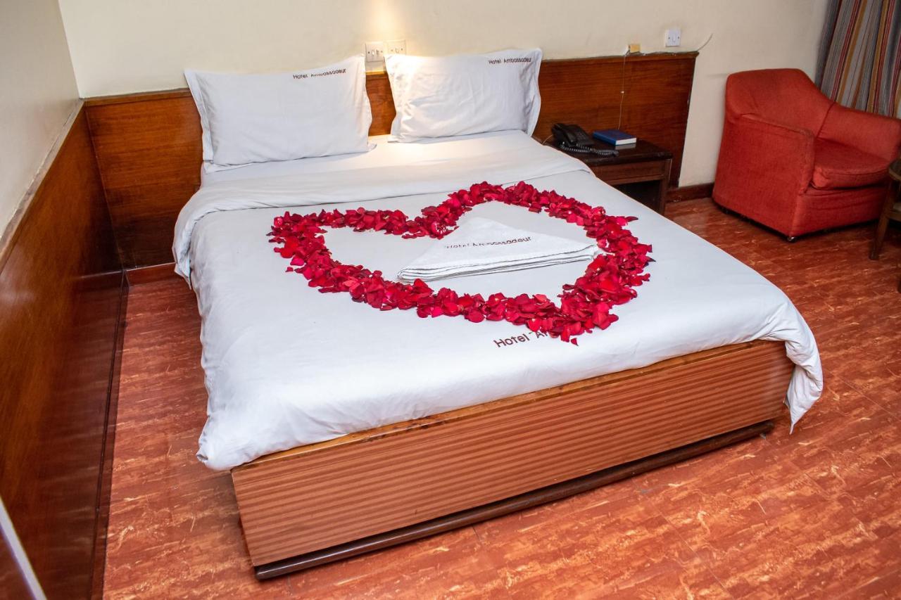 Ambassadeur Hotel Найроби Экстерьер фото