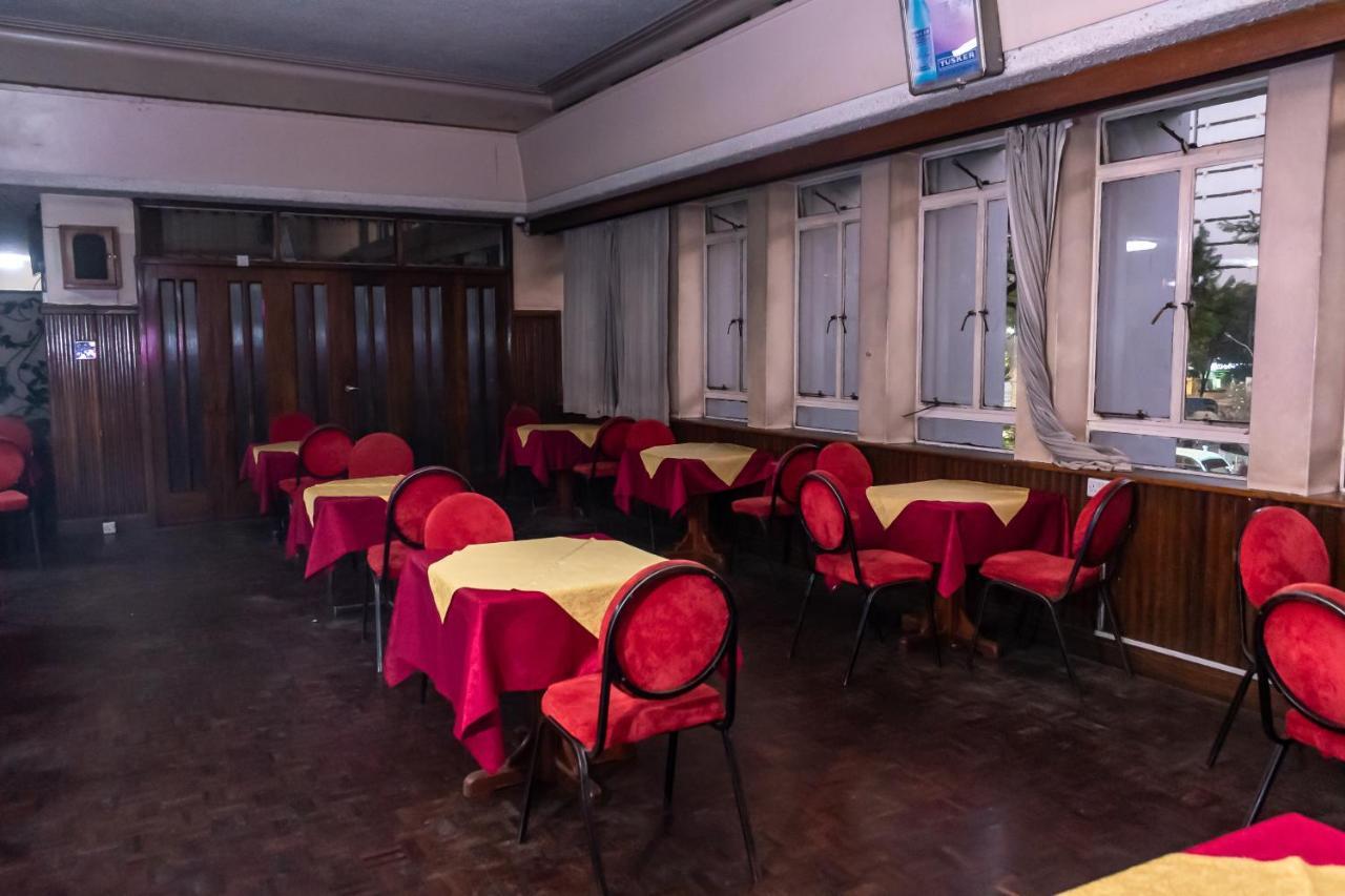 Ambassadeur Hotel Найроби Экстерьер фото