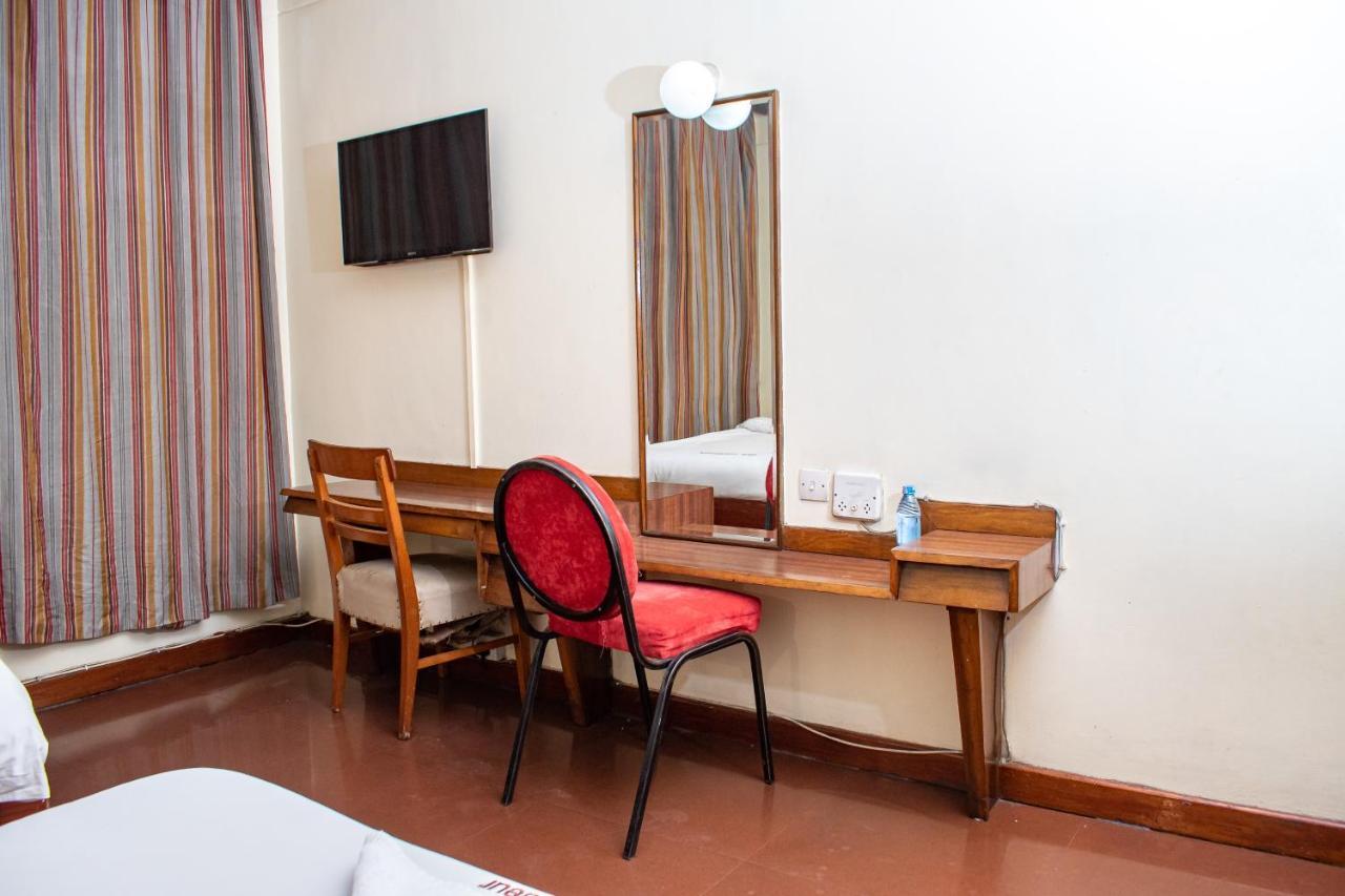Ambassadeur Hotel Найроби Экстерьер фото